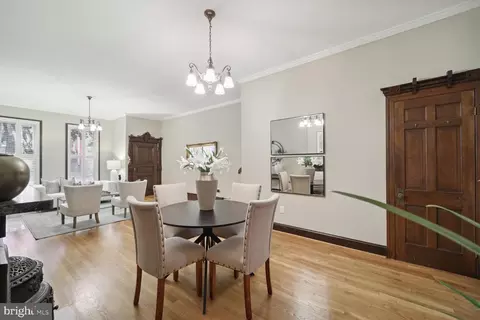 302 10th St SE, Washington, DC 20003 photo 7
