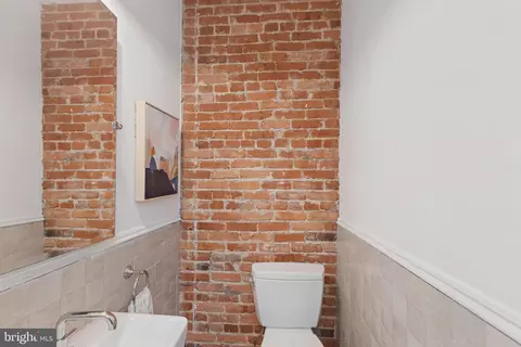 243 12th St NE, Washington, DC 20002 photo 11