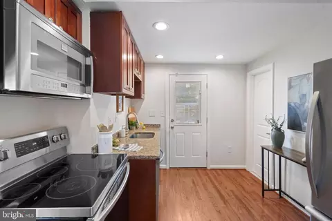 3220 D St SE, Washington, DC 20019 photo 6