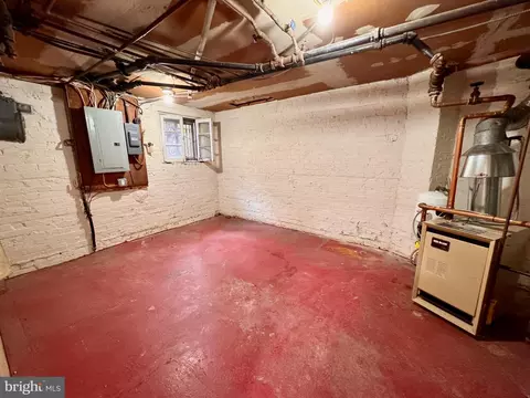 415 6th St NE, Washington, DC 20002 photo 34