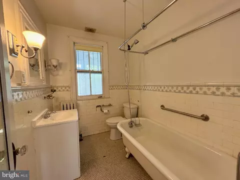 415 6th St NE, Washington, DC 20002 photo 27