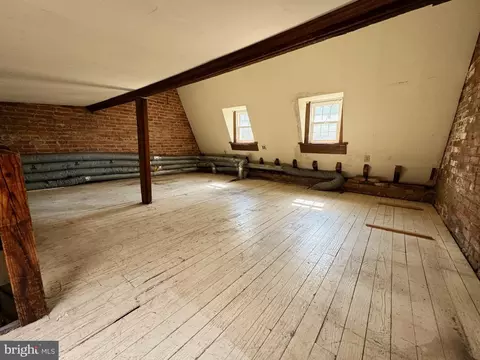415 6th St NE, Washington, DC 20002 photo 28