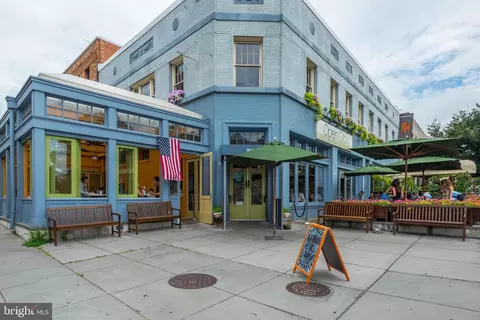 2132 Cathedral Ave NW, Washington, DC 20008 photo 35