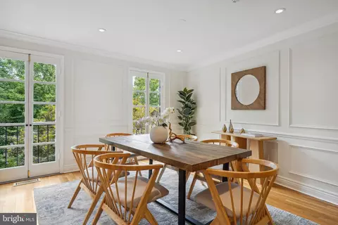 2132 Cathedral Ave NW, Washington, DC 20008 photo 16