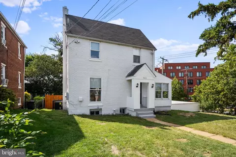 960 Division Ave NE, Washington, DC 20019