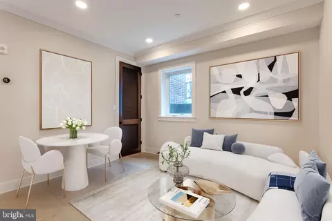 2305 Nicholson SE #101, Washington, DC 20020