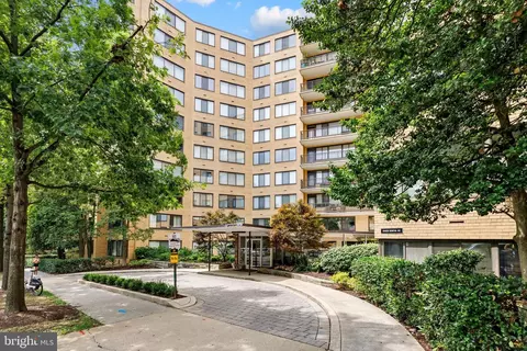 4740 Connecticut Ave NW #1015, Washington, DC 20008