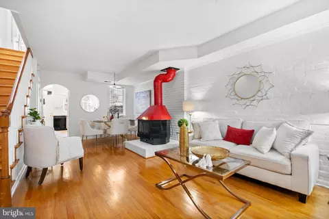 Other - 622 14th Pl NE, Washington, DC 20002 photo 3 of 10