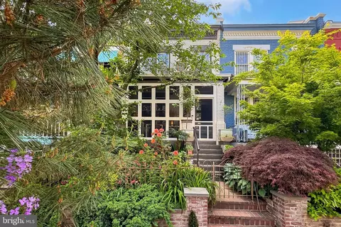 Other - 529 14th St SE, Washington, DC 20003 photo 1 of 47