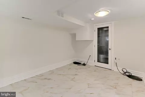 Other - 529 14th St SE, Washington, DC 20003 photo 20 of 47