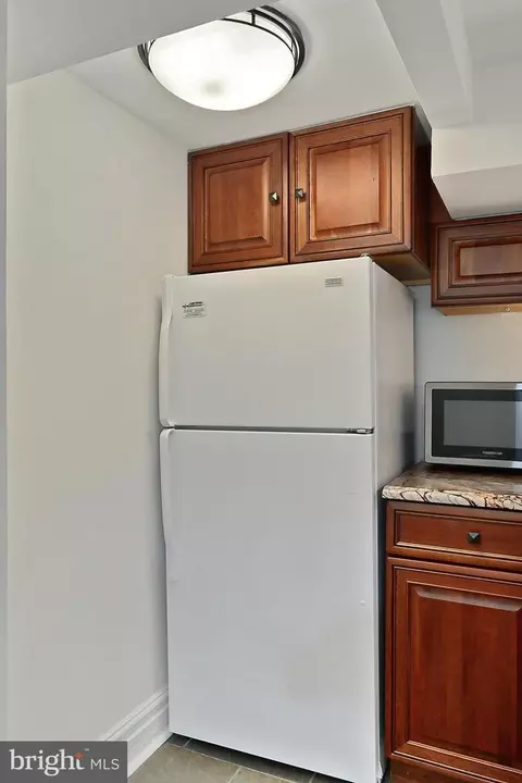 Kitchen - 529 14th St SE, Washington, DC 20003 photo 4 of 4