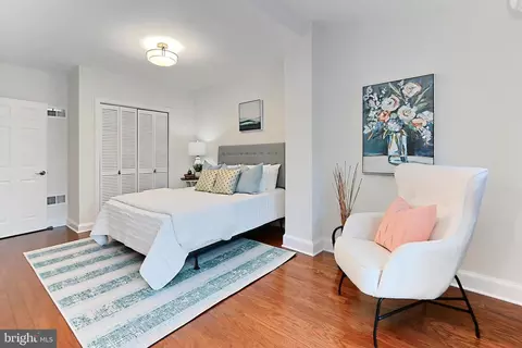 Bedroom - 529 14th St SE, Washington, DC 20003 photo 2 of 2