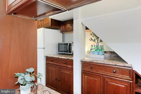 Kitchen - 529 14th St SE, Washington, DC 20003 photo 3 of 4
