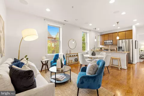 1718 1st St NW #6, Washington, DC 20001