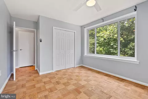 4100 W Street St NW #305, Washington, DC 20007 photo 22
