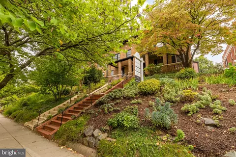 2921 Tilden St NW, Washington, DC 20008