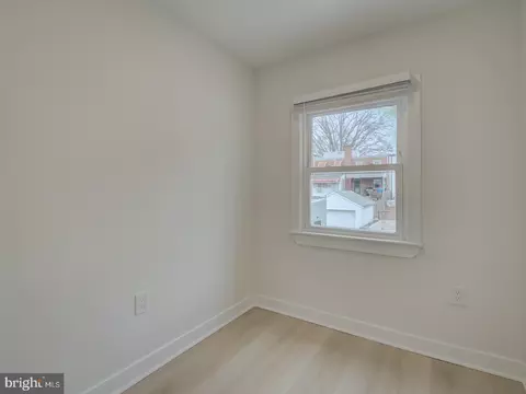 Bedroom - 811 20th St NE, Washington, DC 20002 photo 8 of 9