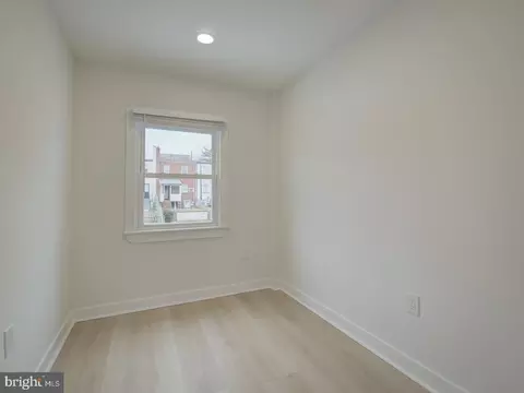 Bedroom - 811 20th St NE, Washington, DC 20002 photo 7 of 9