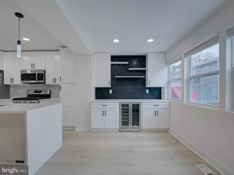 Kitchen - 811 20th St NE, Washington, DC 20002 photo 14 of 14