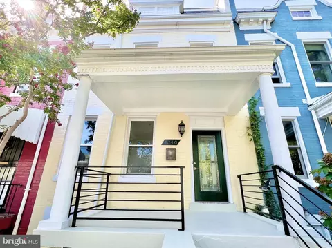 1346 Parkwood Pl NW, Washington, DC 20010