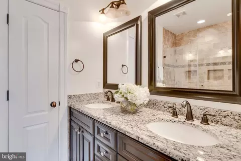 Bath - 1006 18th St NE, Washington, DC 20002 photo 5 of 12