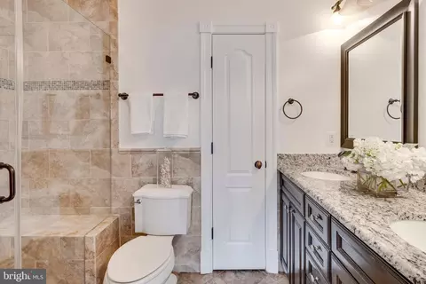Bath - 1006 18th St NE, Washington, DC 20002 photo 4 of 12