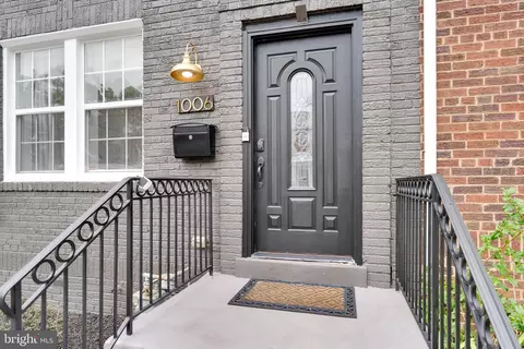 Exterior - 1006 18th St NE, Washington, DC 20002 photo 2 of 8