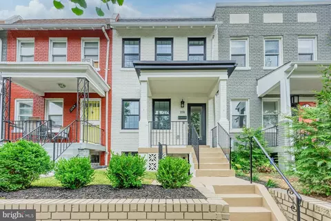 1151 Abbey Pl NE, Washington, DC 20002