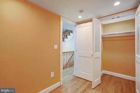 903 11th St SE, Washington, DC 20003 photo 24