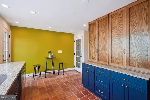 903 11th St SE, Washington, DC 20003 photo 11