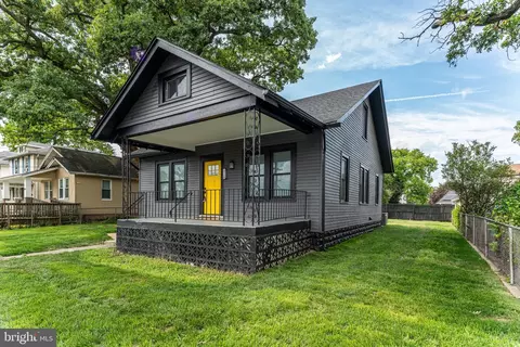 4412 Bowen Rd SE, Washington, DC 20019