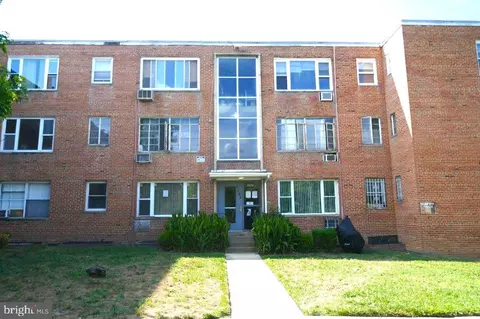 4004 E Se SE #106, Washington, DC 20019