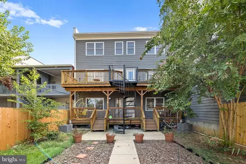 1816 D St NE #3, Washington, DC 20002 photo 11