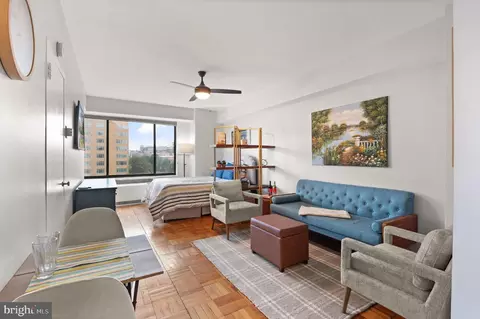 1 Scott Cir NW #409, Washington, DC 20036