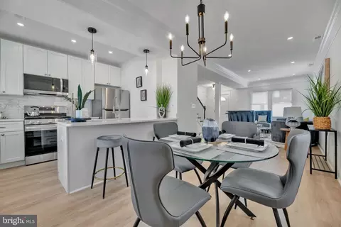 952 Division Ave NE, Washington, DC 20019