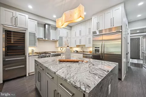 1143 5th St NE #1, Washington, DC 20002 photo 8