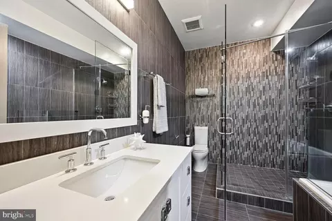 1143 5th St NE #1, Washington, DC 20002 photo 24