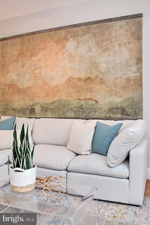 Living - 2011 37th St NW, Washington, DC 20007 photo 2 of 3