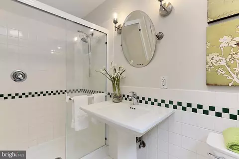 Bath - 2011 37th St NW, Washington, DC 20007 photo 2 of 8