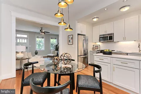 Dining - 2011 37th St NW, Washington, DC 20007 photo 1 of 4