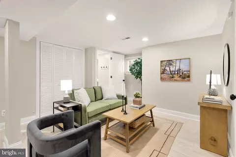 1012 10th St NE, Washington, DC 20002 photo 26