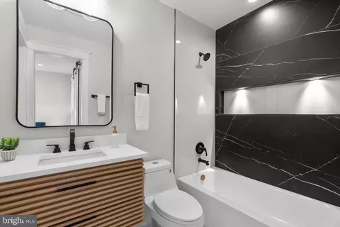 1815 13th St NW #2, Washington, DC 20009 photo 33