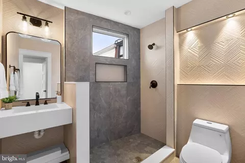 1815 13th St NW #2, Washington, DC 20009 photo 38