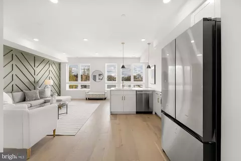 1006 Florida Ave NE #202, Washington, DC 20002