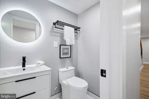 Bath - 1722 C St NE, Washington, DC 20002 photo 6 of 7