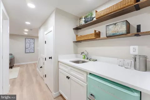 1740 D St SE, Washington, DC 20003 photo 37