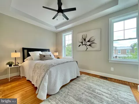 1740 D St SE, Washington, DC 20003 photo 22
