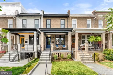 1740 D St SE, Washington, DC 20003 photo 42