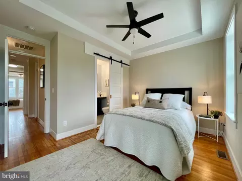 1740 D St SE, Washington, DC 20003 photo 21