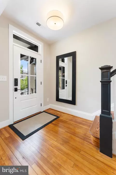 1740 D St SE, Washington, DC 20003 photo 20